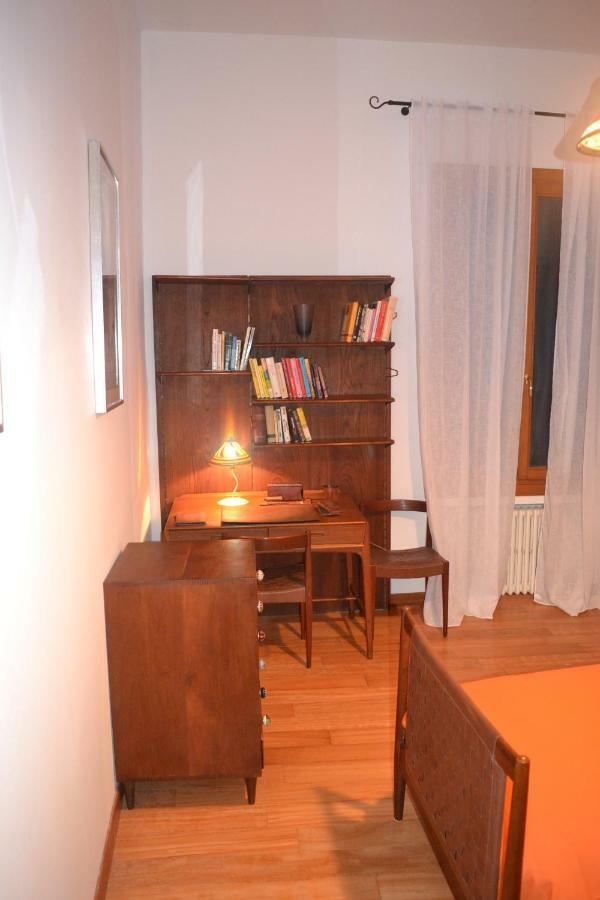 Castello 5888 B, Santa Marina, Calle Marcello, Canale Venice Exterior photo